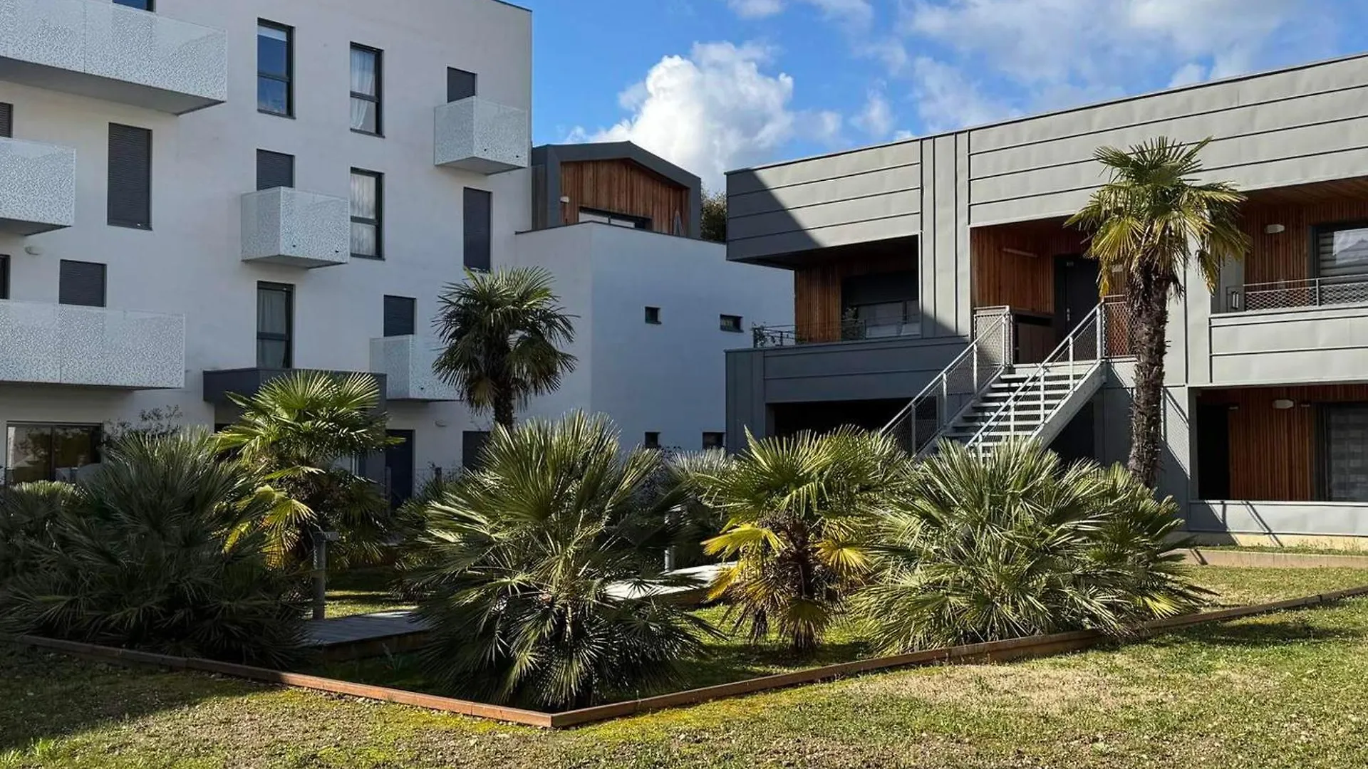 Spacieux T2 Avec Terrasses Et Garage, Animaux Bienvenus - Fr-1-555-111 Aix-les-Bains Apartment